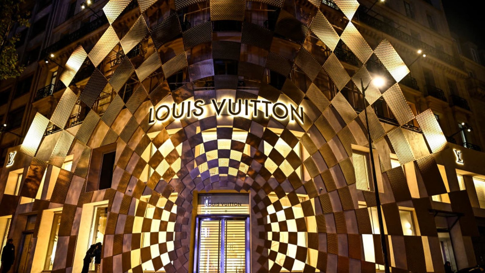 Shares of LVMH drop 5% as full-year results throw doubt on broad luxury recovery