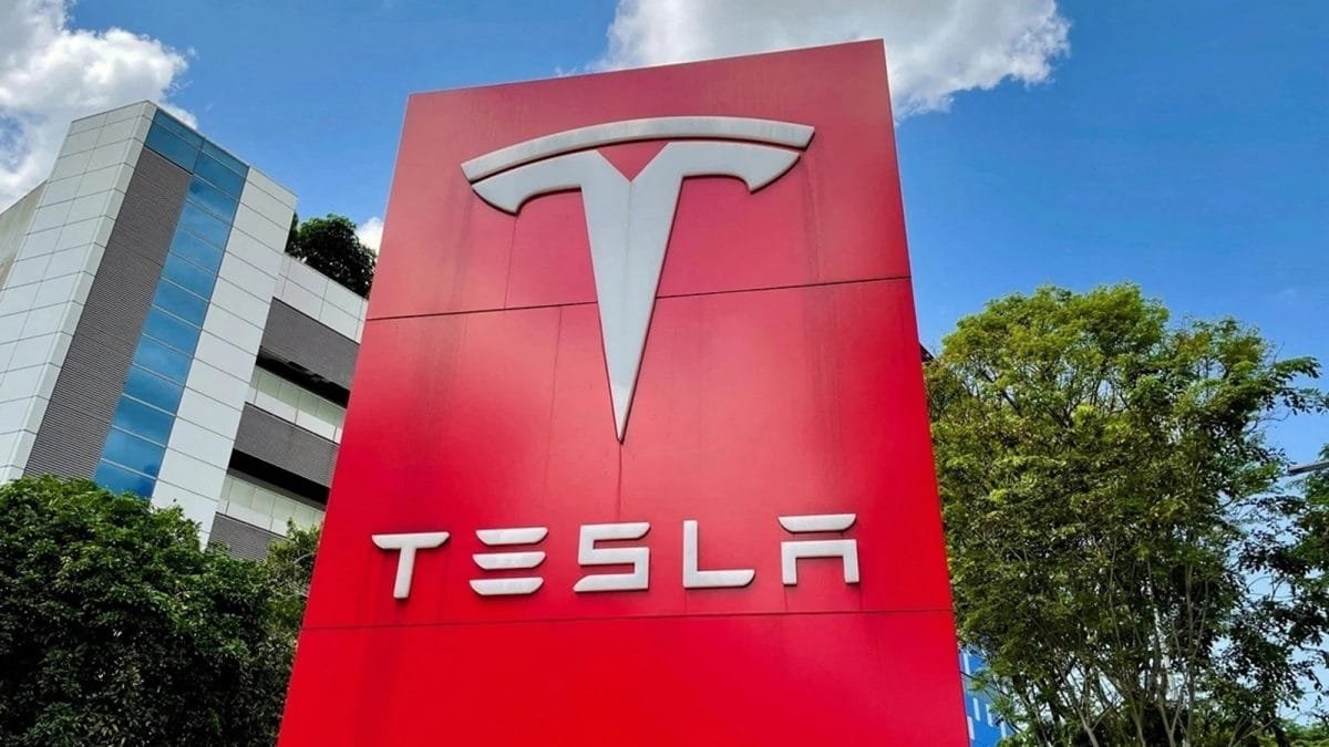 Tesla Hiring In India: Here’s The List Of Job Openings & How To Apply