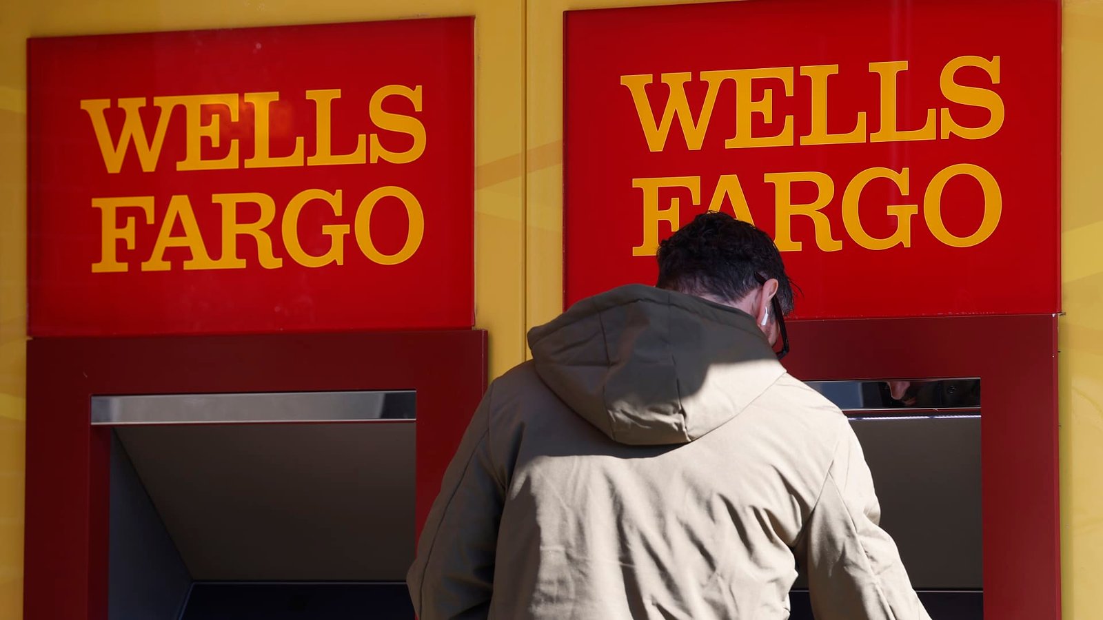 Wells Fargo to see more growth as asset limits are lifted, Jefferies says