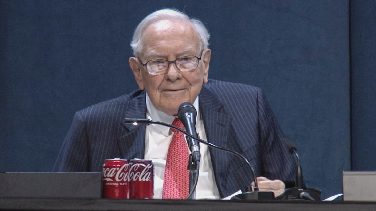 Warren Buffett says he’s still making calls on investments at Berkshire, flags ‘tiny’ new buy