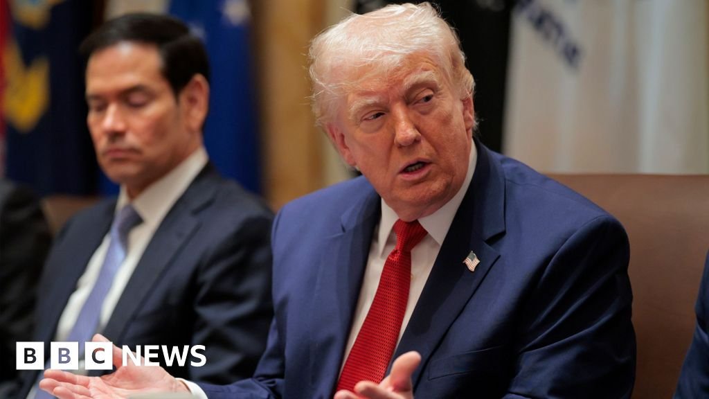 Three charts that are warning signs flashing for Trump on Iran war