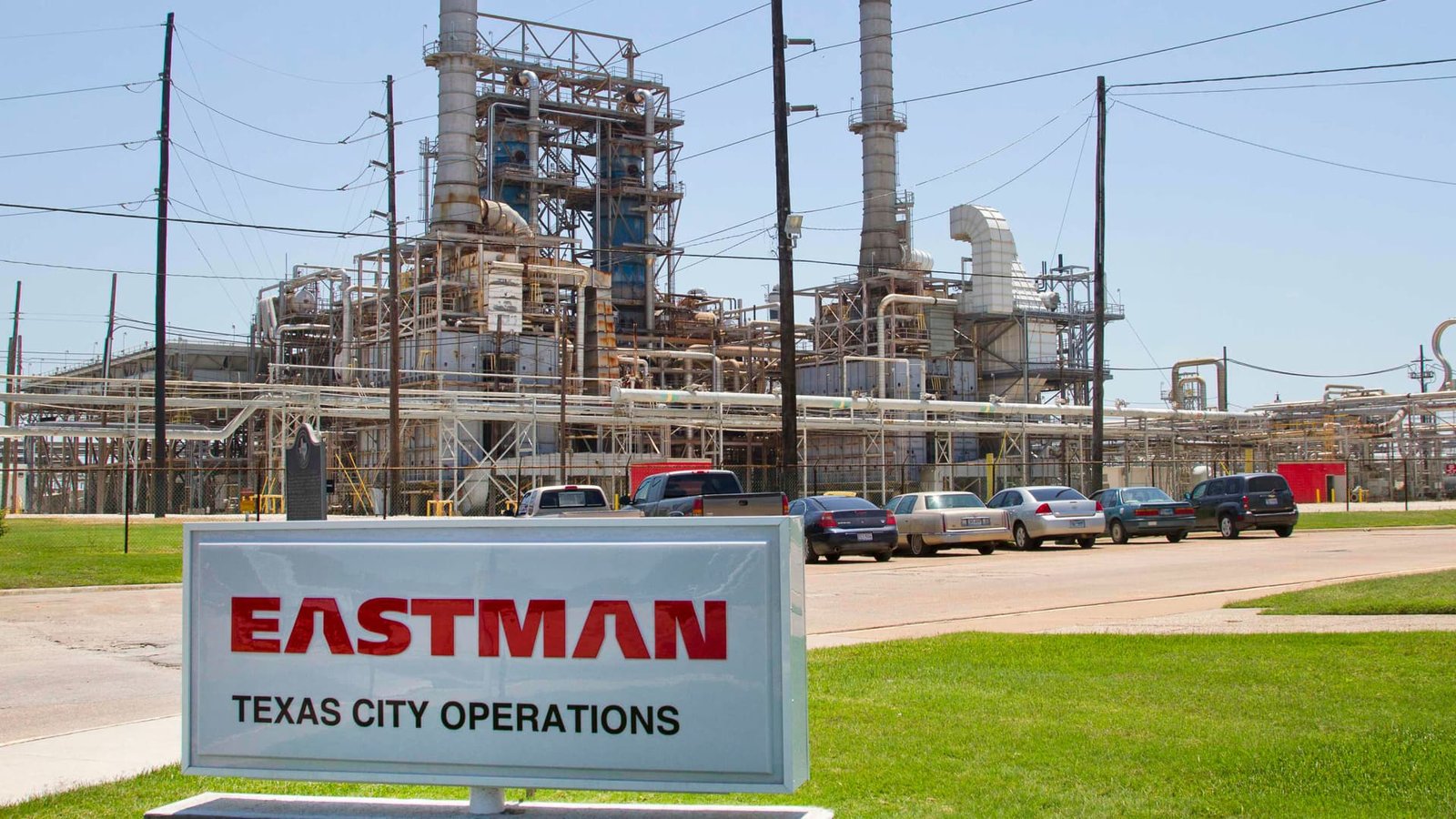 JPMorgan says chemical stock to win from Iran war supply disruption