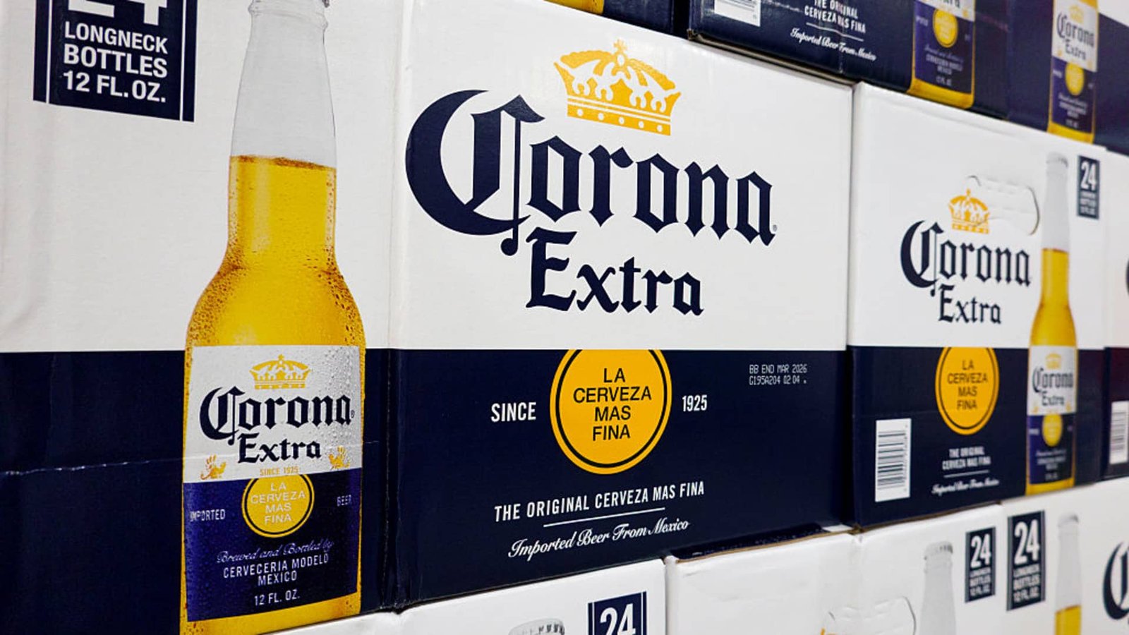 Stocks making the biggest moves premarket: STZ, DDOG, OXY, CCL