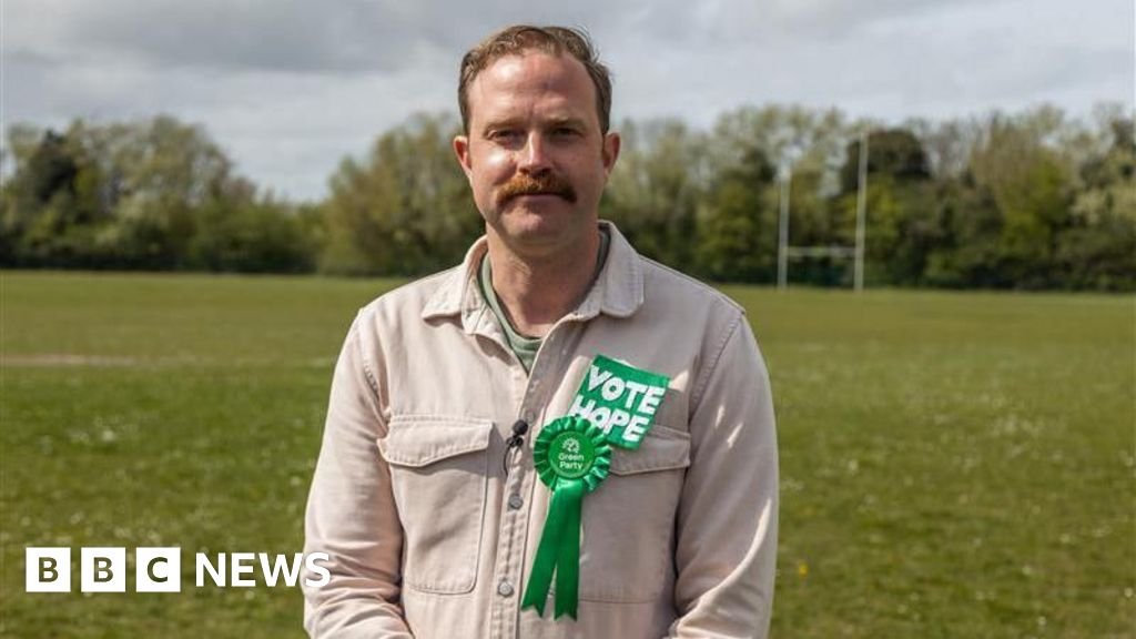 Greens win by-election to replace jailed councillor