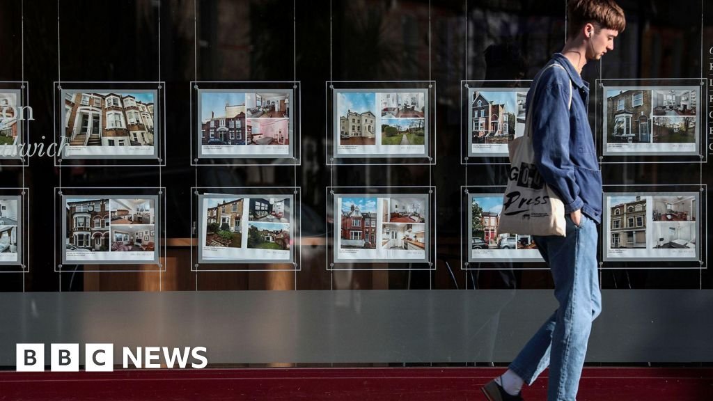 Estate agents accuse Rightmove of charging excessive fees
