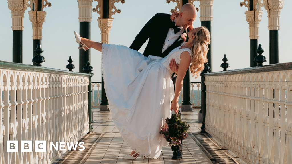 Couple hitchhike to their wedding ceremony