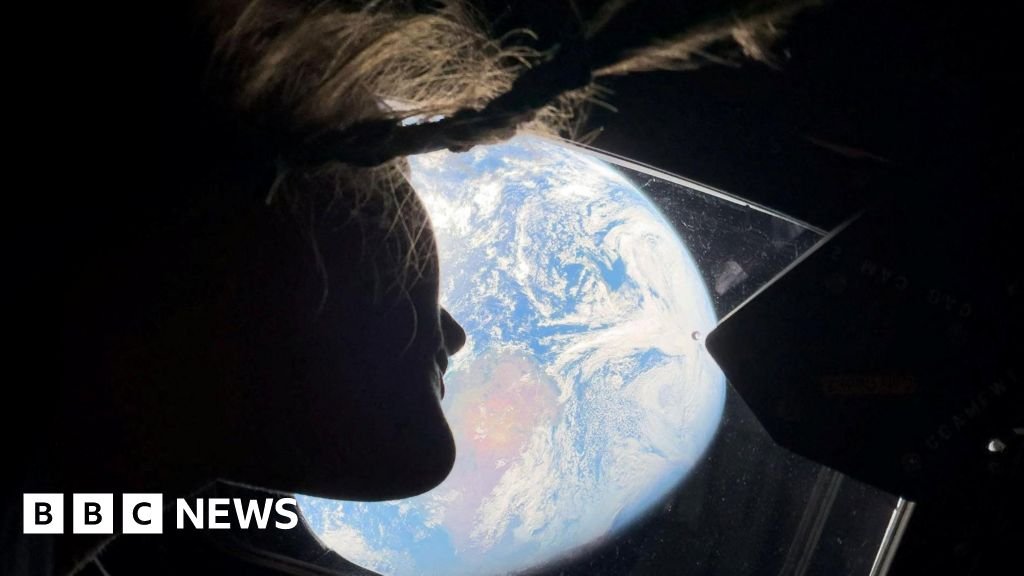 From a smuggled harmonica to Artemis' playlist – the history of music in space