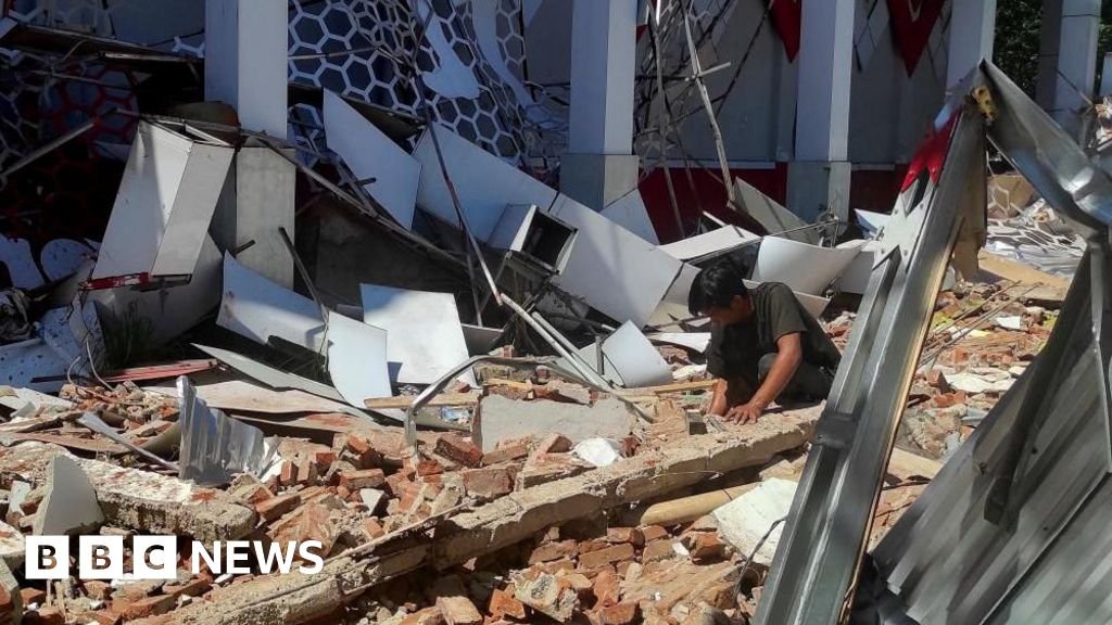 Magnitude 7.4 earthquake hits off Indonesia, killing one
