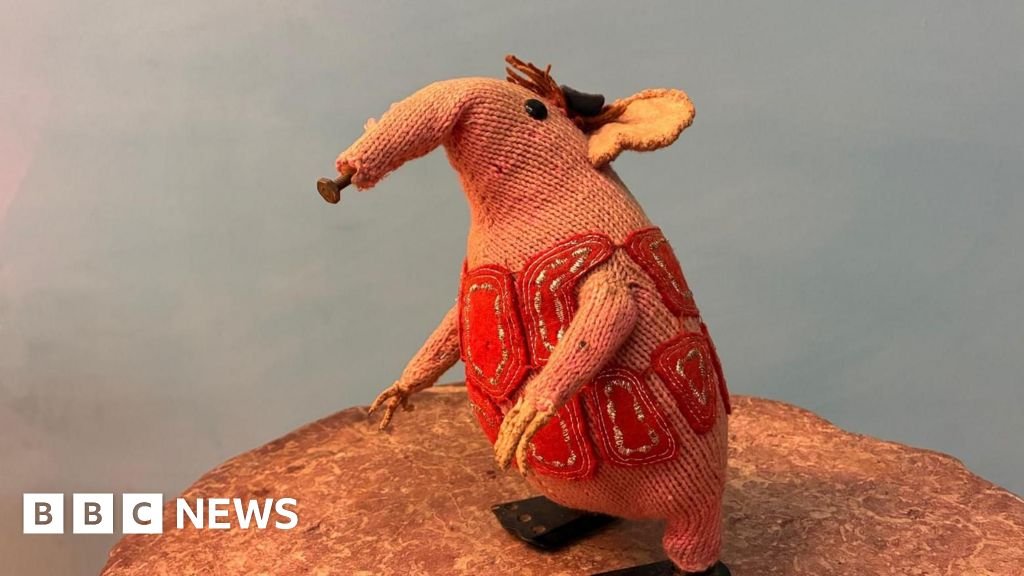 Stolen Clanger puppet returned after 50-year mystery