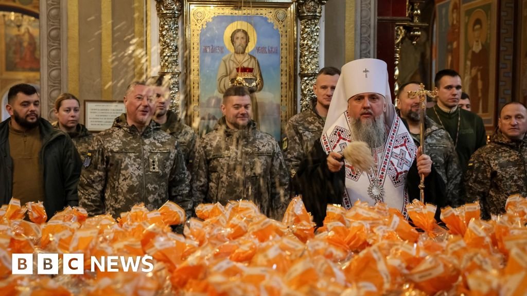 Russia and Ukraine agree to truce for Orthodox Easter