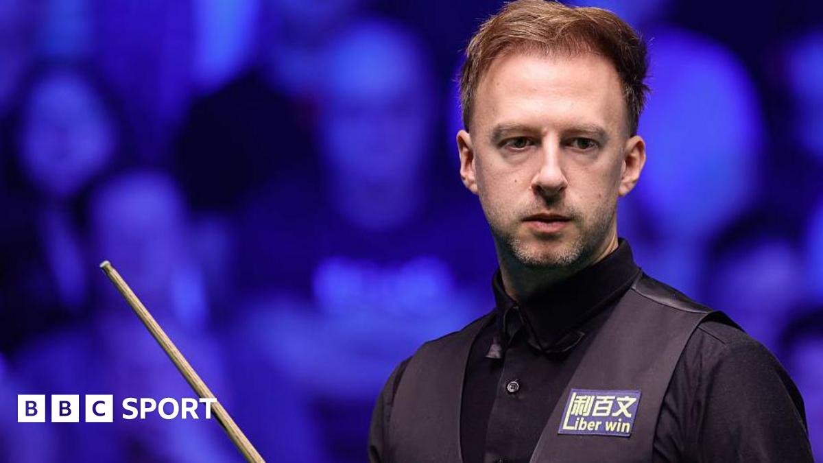 Tour Championship: Judd Trump beats Neil Robertson to reach final in Manchester