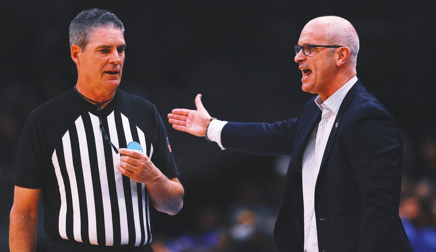 Dan Hurley on Viral Moment: ‘Thought He Was Coming Over to Chest-Bump Me’