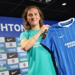 Women’s Super League: Brighton captain Maisie Symonds signs new deal