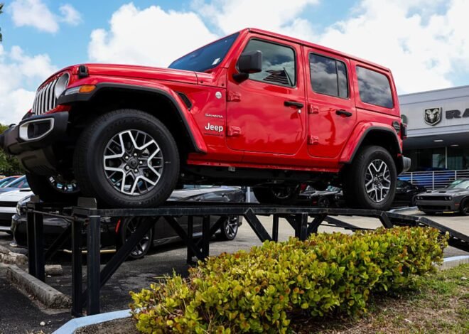 Stellantis swings to profit on rising demand in North America