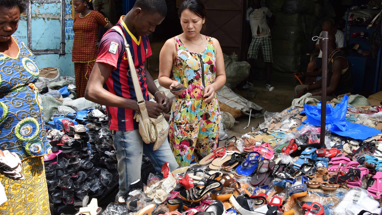 Chinese firms chase Africa’s consumers as resource investments plunge 40%