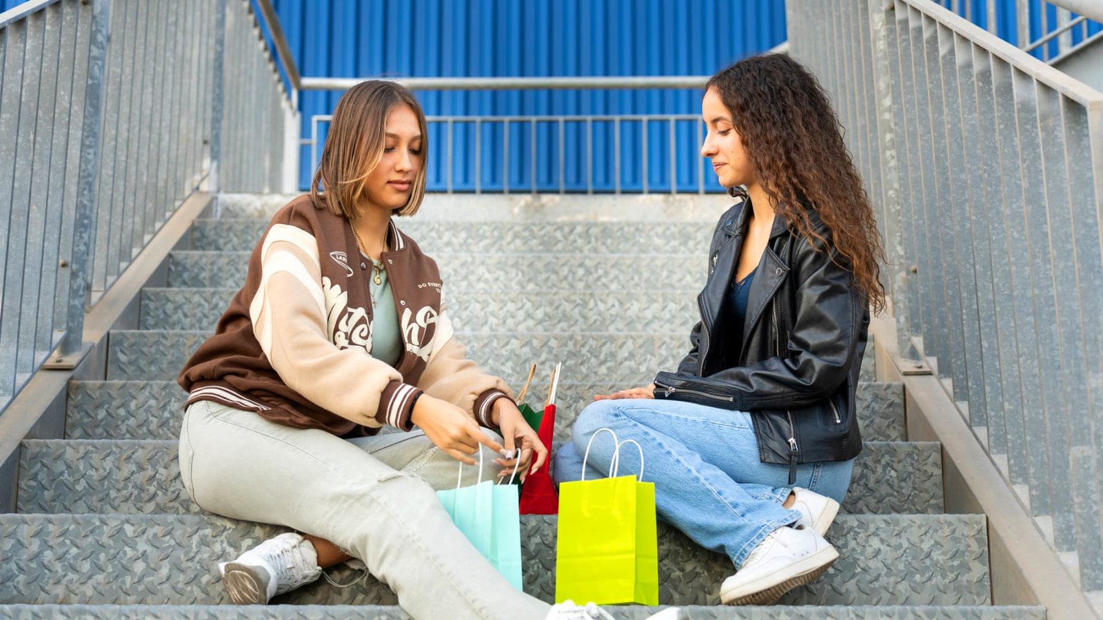 Gen Z, millennial spending cutbacks reshape holiday shopping season