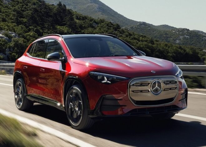 Mercedes-Benz reveals the 2028 GLA in two flavors and plenty of cool tech