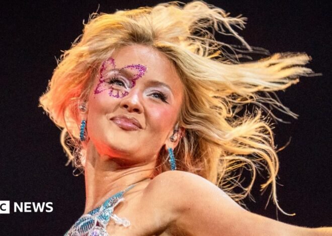 Festival make-up dos and don’ts to avoid a toxic glow up