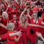 It’s me, Cathy – thousands pay tribute to Kate Bush classic
