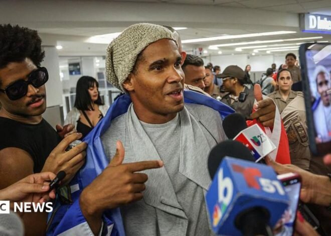 Cuban dissident Luis Manuel Otero Alcántara goes into exile in US