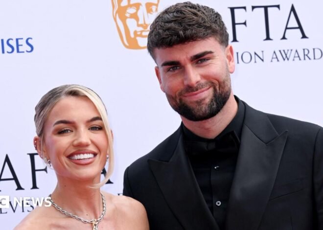 Molly Smith and Tom Clare: Love Island winners marry