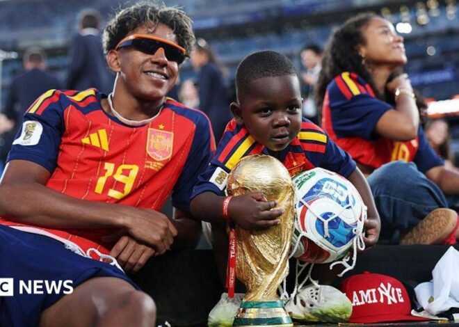 Lamine Yamal celebrates World Cup win with his little brother Kenye