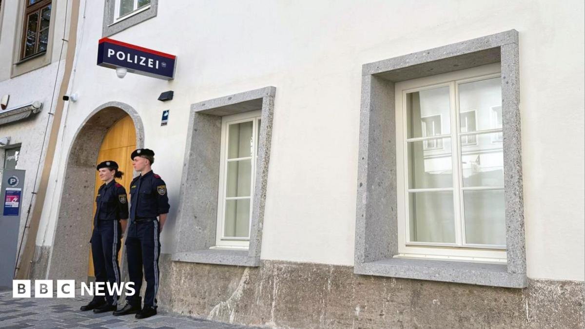 Austrian police station opens at Hitler’s birthplace in bid to rid site of Nazi link