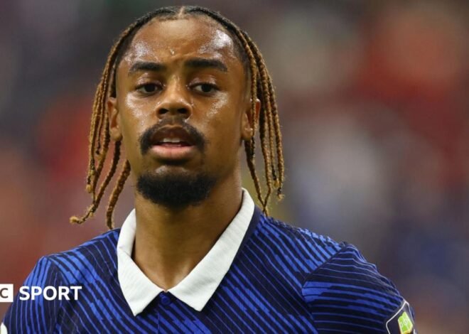 Liverpool preparing opening bid for PSG winger Bradley Barcola