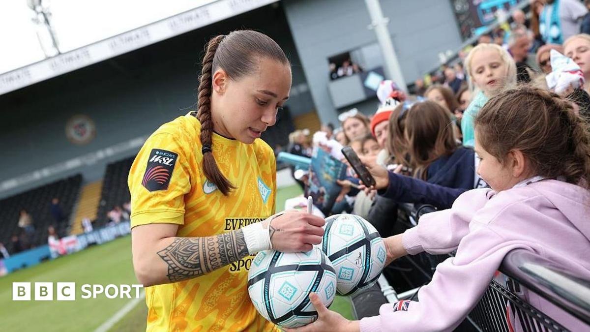 Being a women’s football fan: What’s working and what’s missing?
