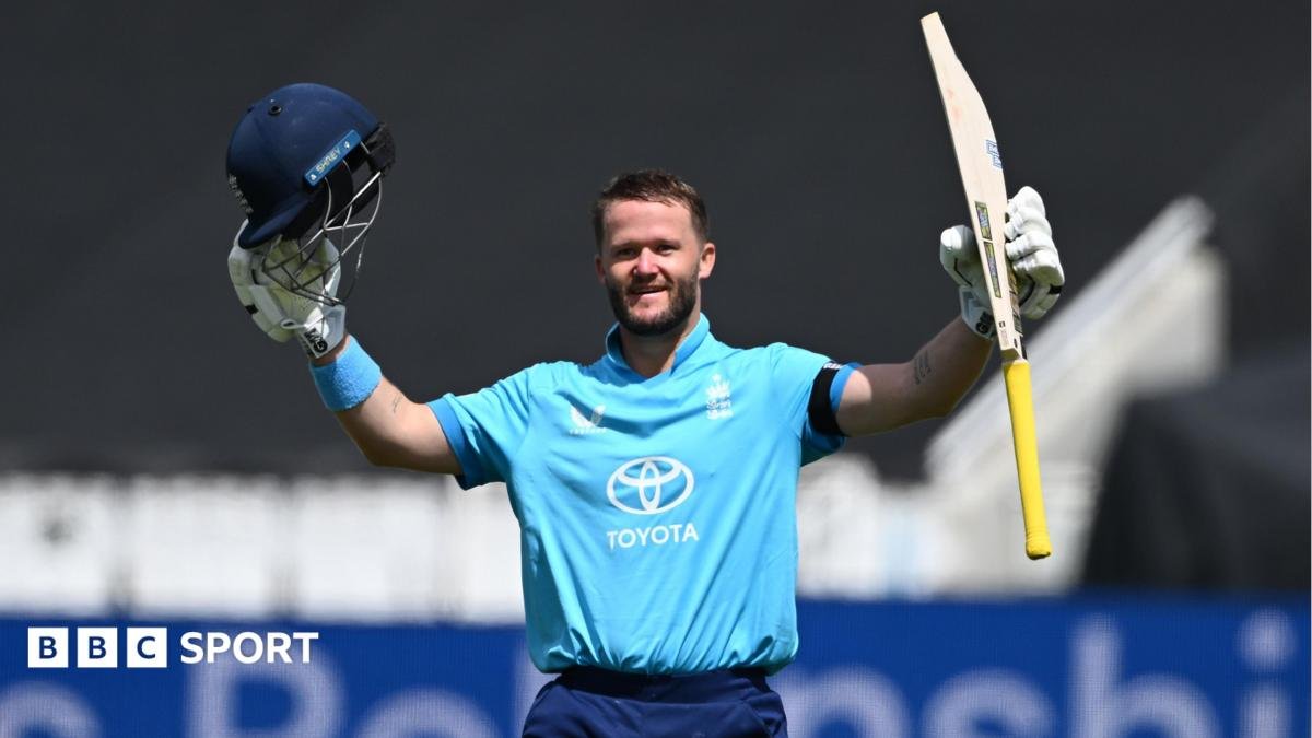 England vs India: Ben Duckett century and record Lord’s ODI total help seal series win for hosts
