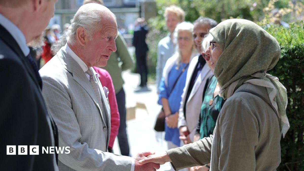 King Charles III hails design of Cambridge eco mosque