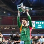 Leeds United: Leeds in talks to sign goalkeeper James Trafford from Manchester City
