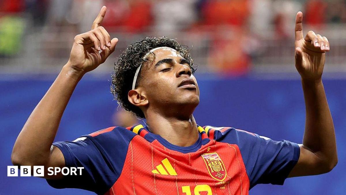 World Cup 2026: Lamine Yamal bidding to join elite group of teenagers as Spain play Argentina in final