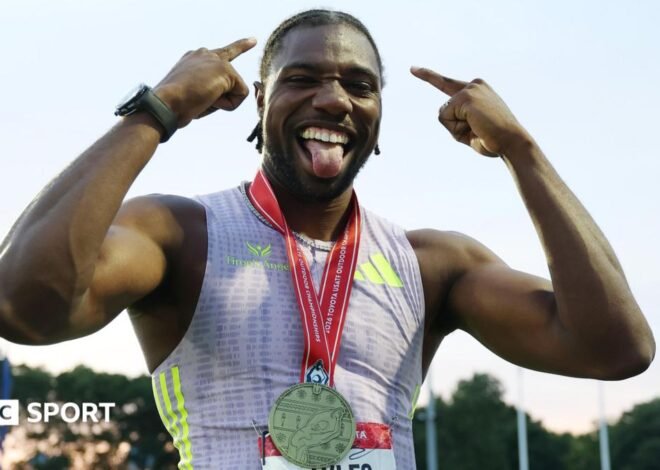 Noah Lyles wins 100m at US championships in world-leading 9.79s