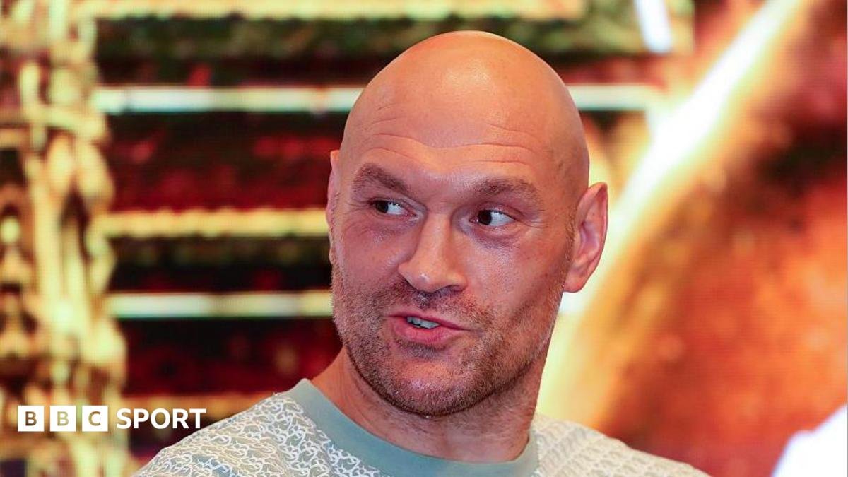 Tyson Fury vs Mariusz Wach: Briton lighter than an opponent