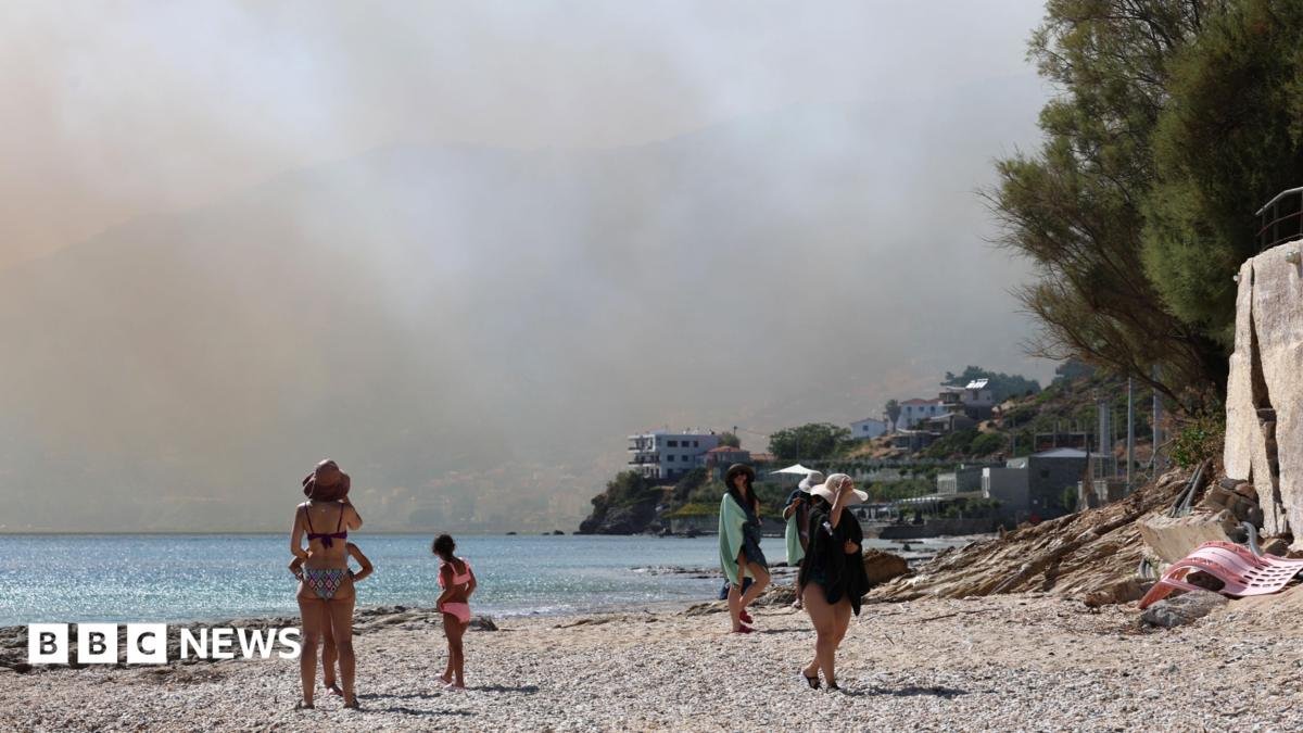 Crete fires: Thousands evacuated as Europe wildfires continue to rage