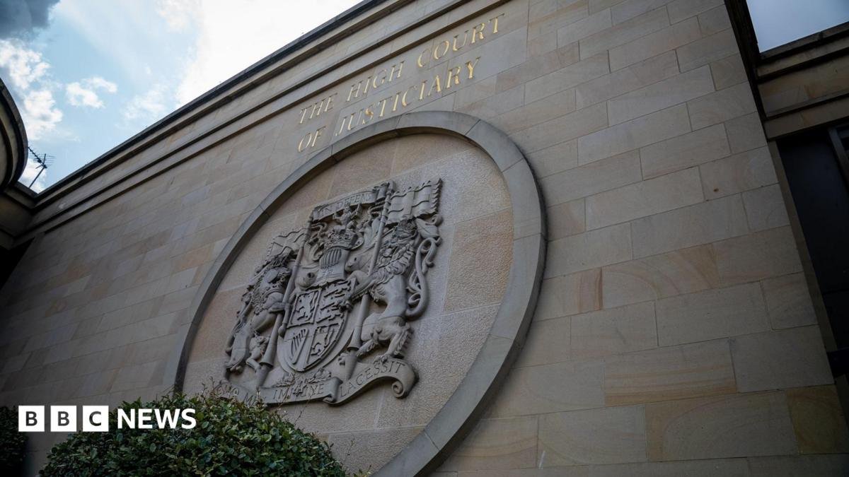 Snooker player Graeme Dott in court over child abuse allegations