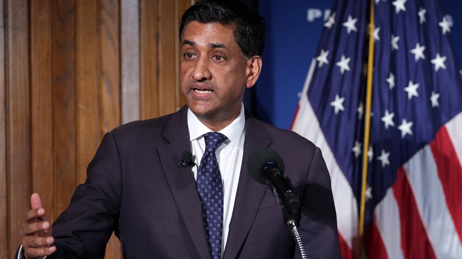 Khanna to introduce ‘Data Center Bill of Rights’ in AI power plants fight