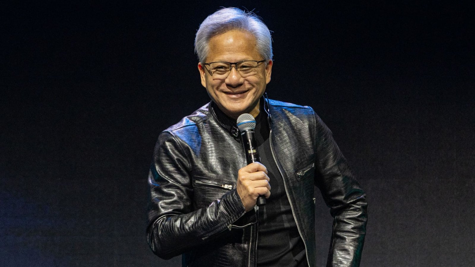 Nvidia stock rises 6% after blockbuster earnings boost AI confidence