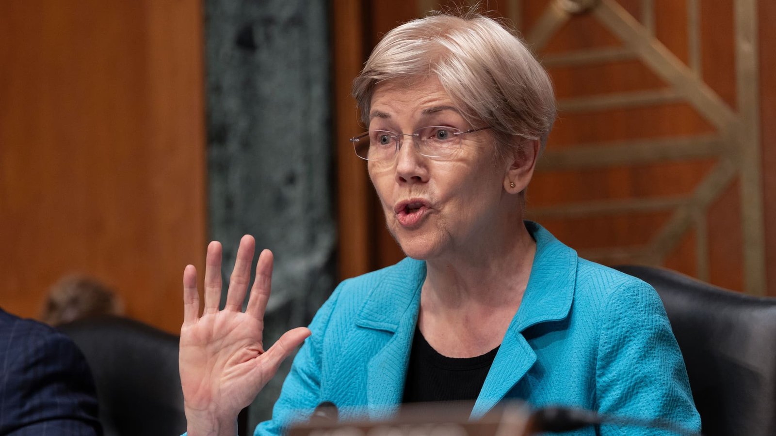 Elizabeth Warren probes UAE tech access after Trump crypto investments