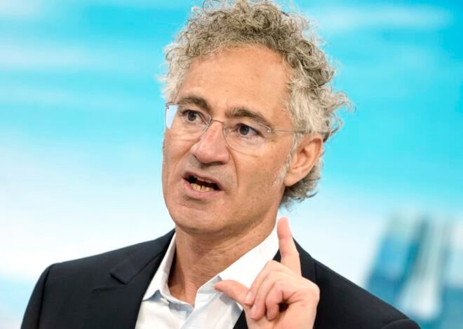 Palantir stock rises 16% on soaring commercial revenue, AI sovereignty