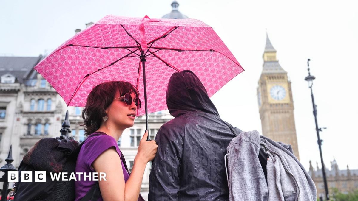 UK weather: New thunderstorm warnings as rain set to continue