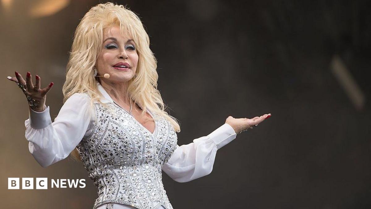 How Dolly Parton’s business acumen helped her succeed far beyond the charts