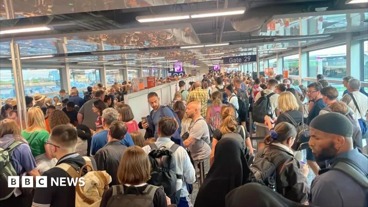 Flights still suspended at Bristol Airport due to runway defect