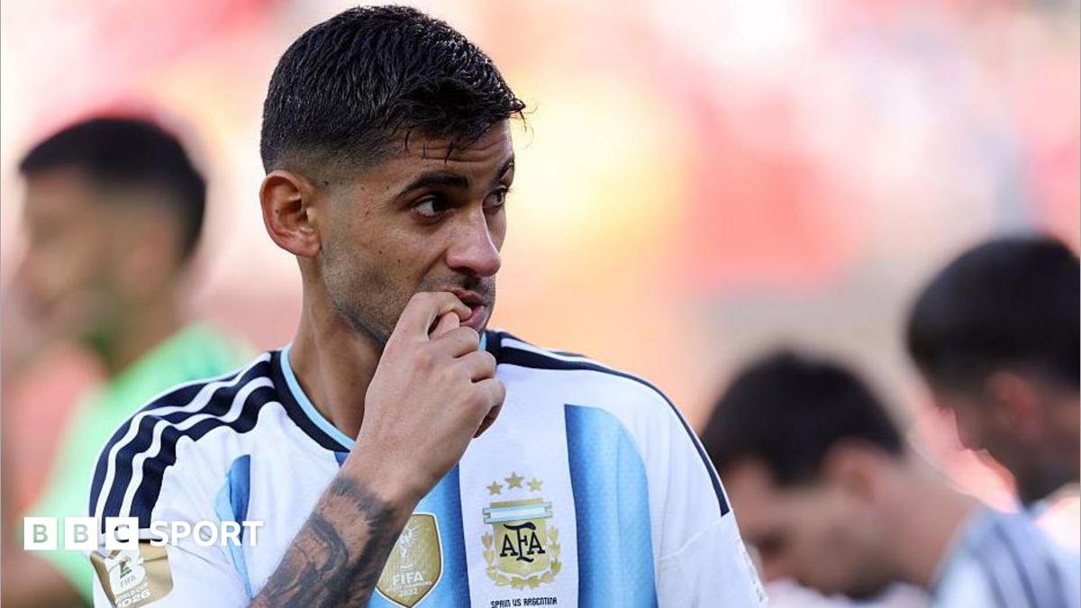 Cristian Romero: Atletico Madrid hold talks over move for Tottenham captain