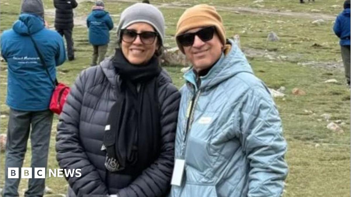 ‘Our parents were crossing the border an hour before the flood hit’