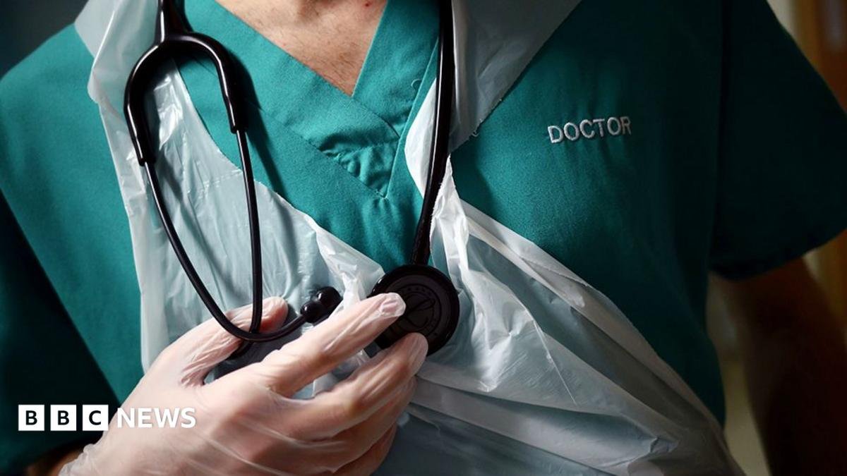 Oldham surgeon struck off after wrongly connecting patient’s organs
