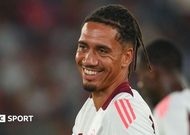 Chris Smalling on Sir Alex Ferguson, Jose Mourinho and search for new club