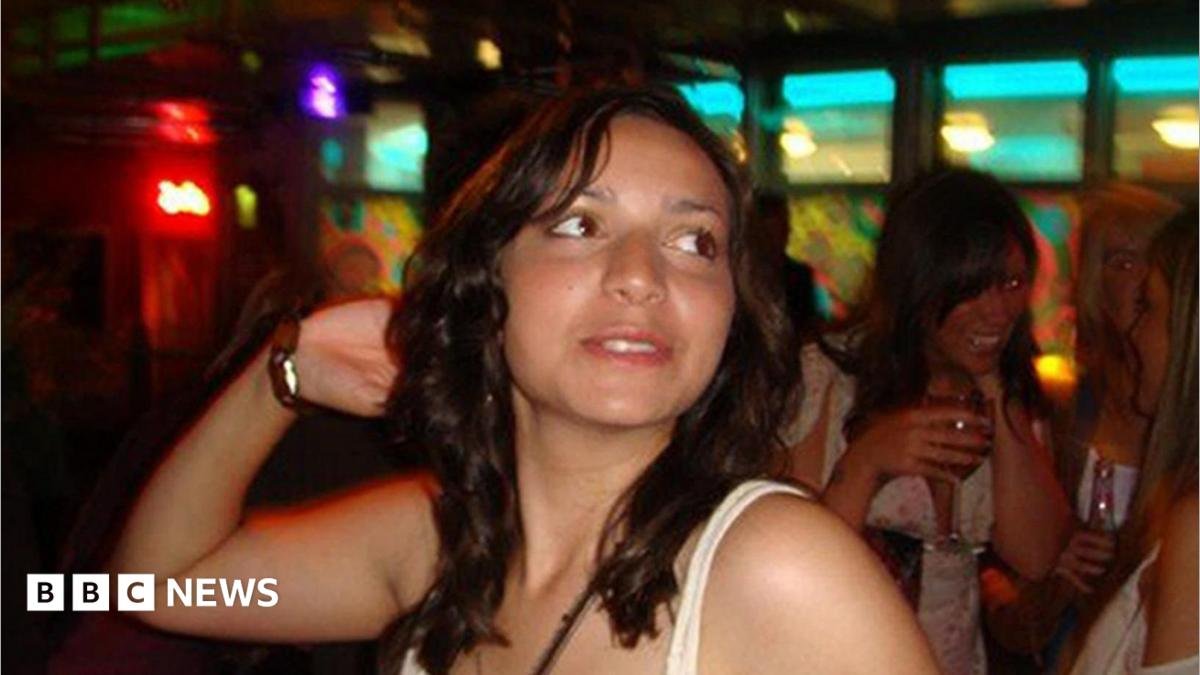 Meredith Kercher’s sister criticises Amanda Knox Edinburgh Festival show