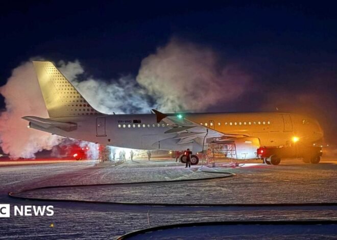 Australian aviation crew carries out daring midwinter Antarctica rescue